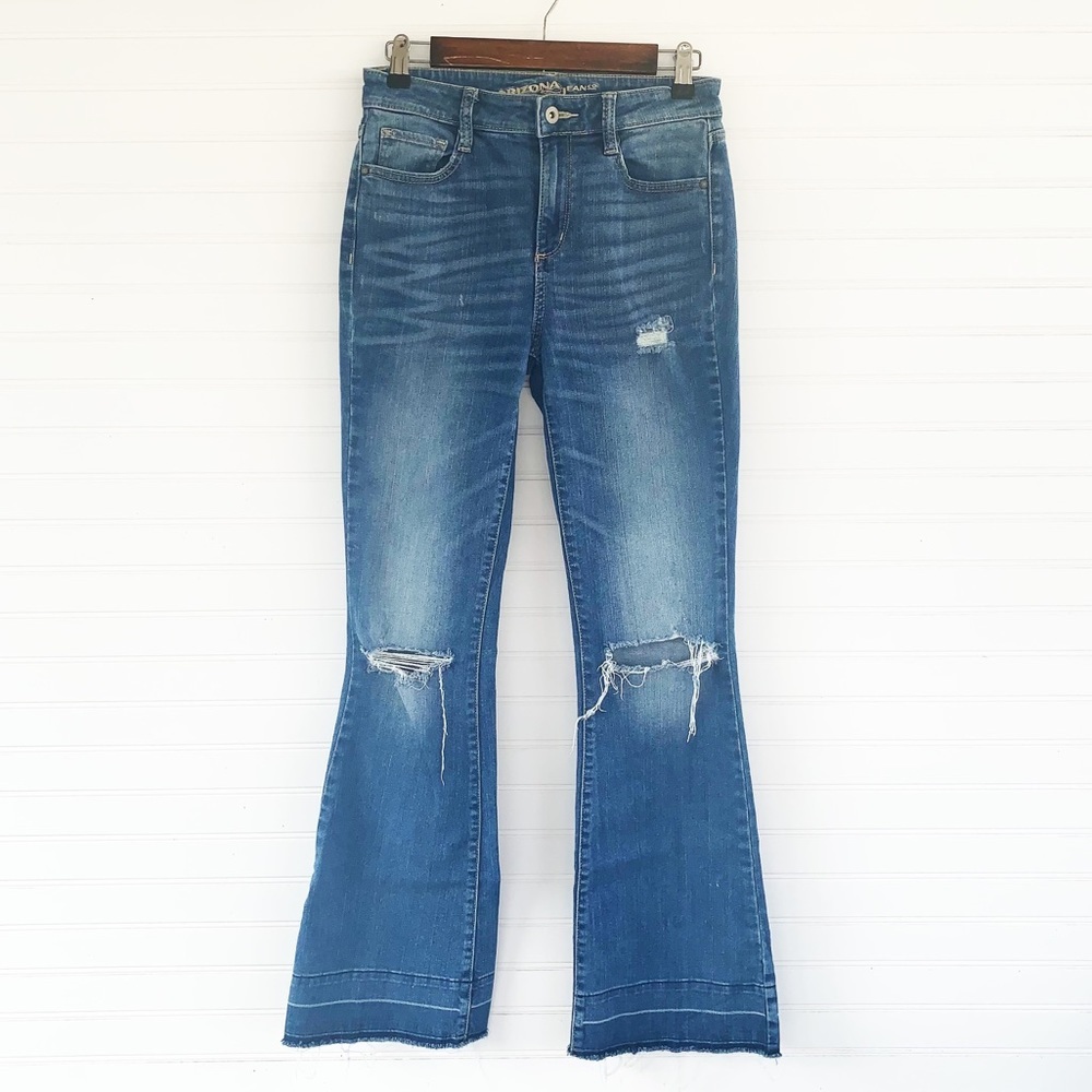 Arizona Blue Flare Distressed Jeans Juniors Size 5 - Picture 2 of 15